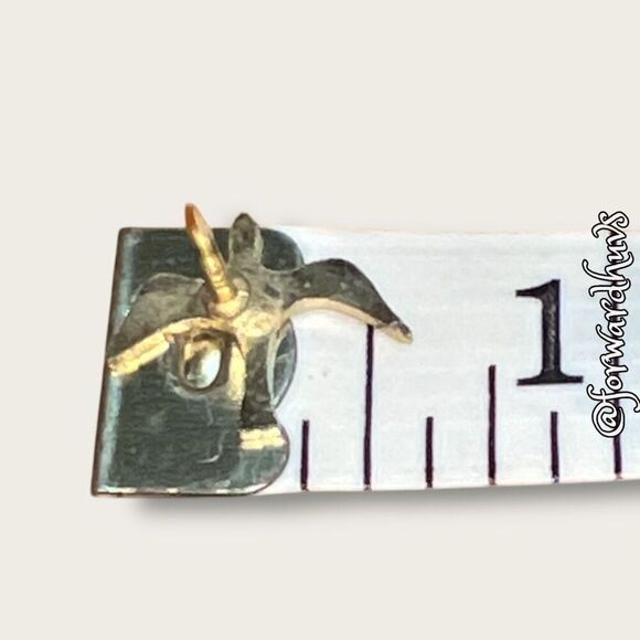 Bundle Sale 3 for $15 | Vintage Dove-Shaped Pin – Symbol of Peace - Picture 5 of 7